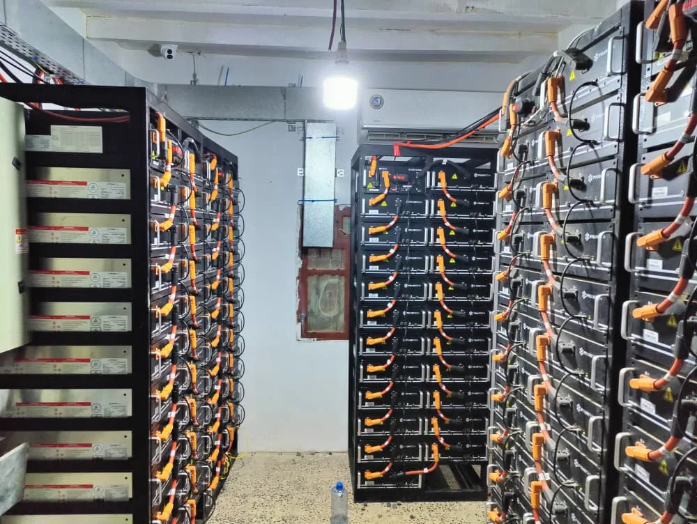 صورة إضافية 8 من مشروع منظومة طاقة شمسية 240kW لمصنع فروتو فريش للعصائر | تخزين 624kWh