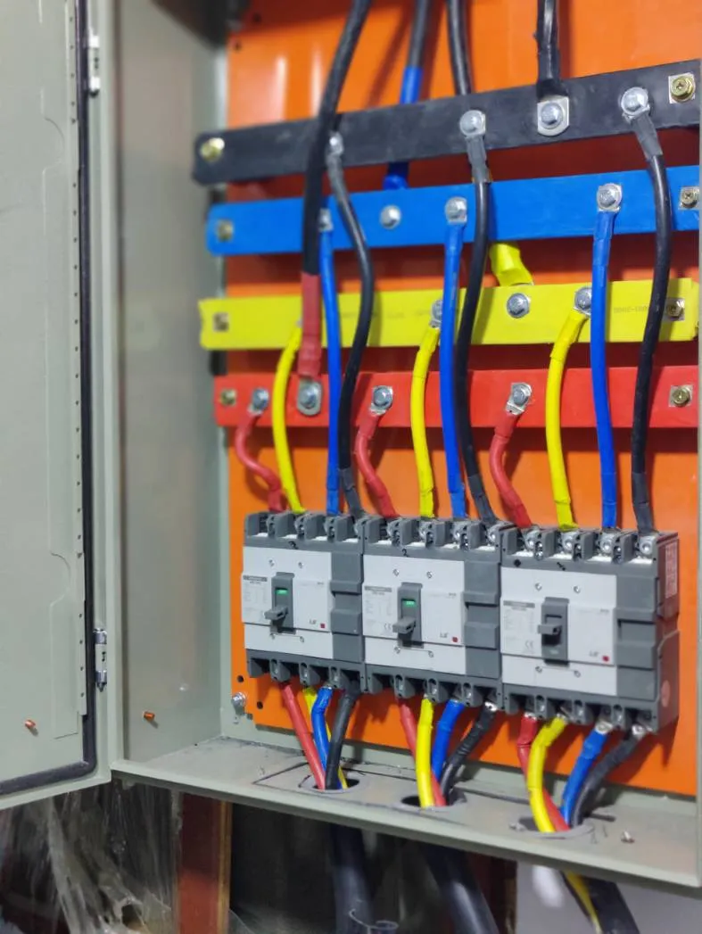 صورة إضافية 3 من مشروع منظومة طاقة شمسية صناعية 240kW لمجمع إنتاجي في صنعاء